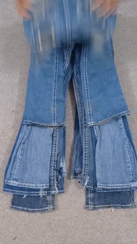#390 Ladies Y2K Embroided Flared Jeans - 23 pcs