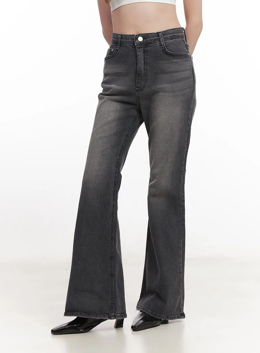 Jiselle Washed Flared Jeans CA502
