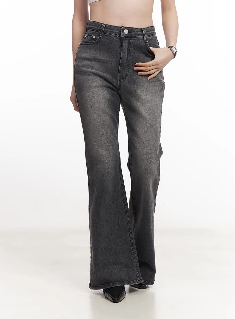 Jiselle Washed Flared Jeans CA502