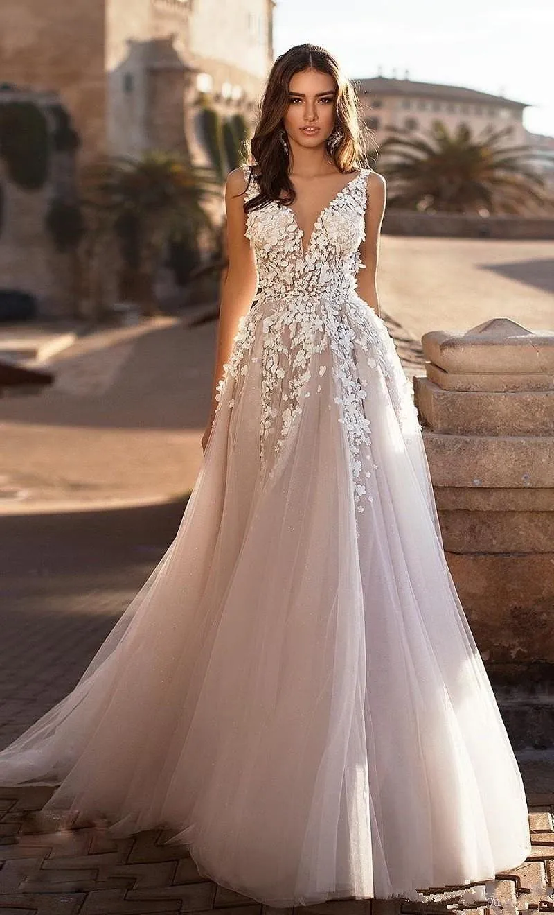 Sexy Wedding Dresses New V Neck A-Line Backless 3D Floral Lace