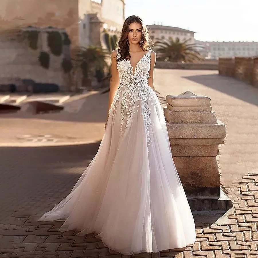 Sexy Wedding Dresses New V Neck A-Line Backless 3D Floral Lace