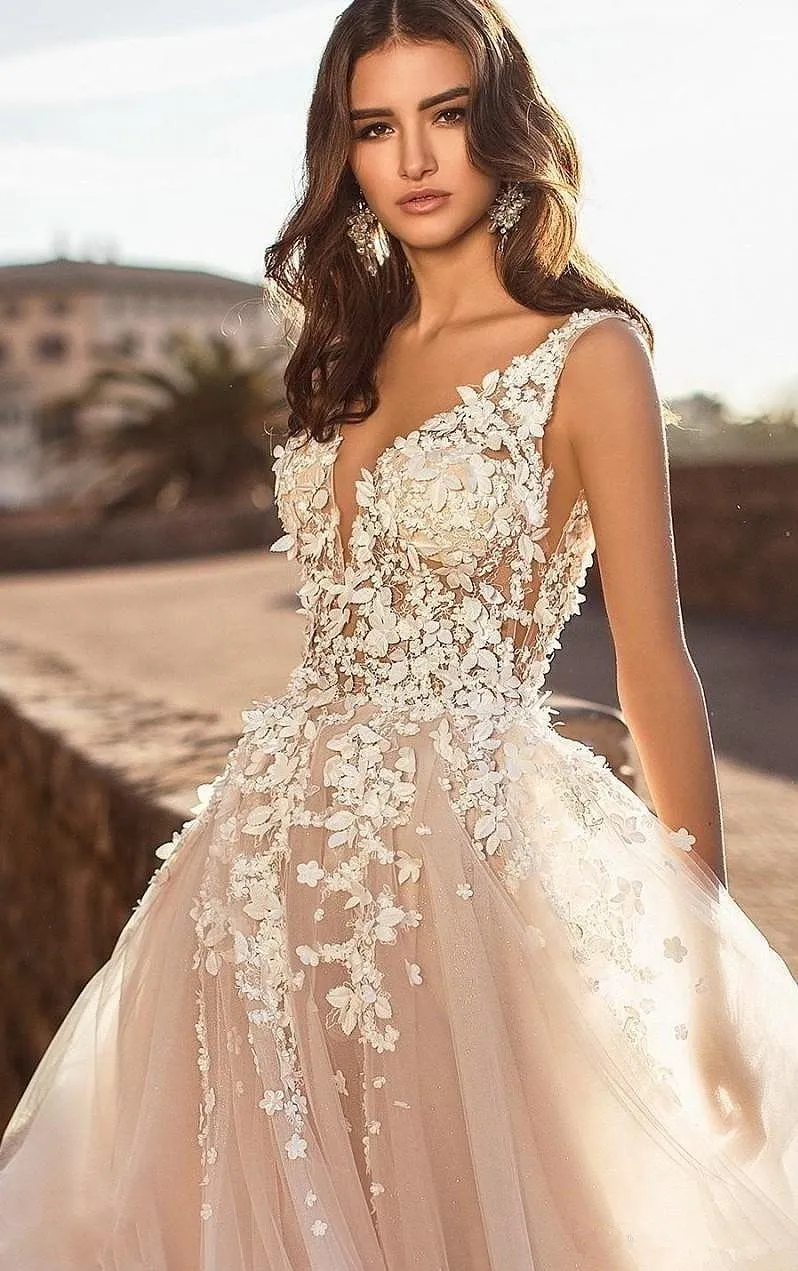 Sexy Wedding Dresses New V Neck A-Line Backless 3D Floral Lace